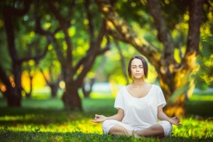 九游官网下载电脑版-36岁丁俊晖现状：身家过亿却常住国外，大龄富二代妻子气质绝佳